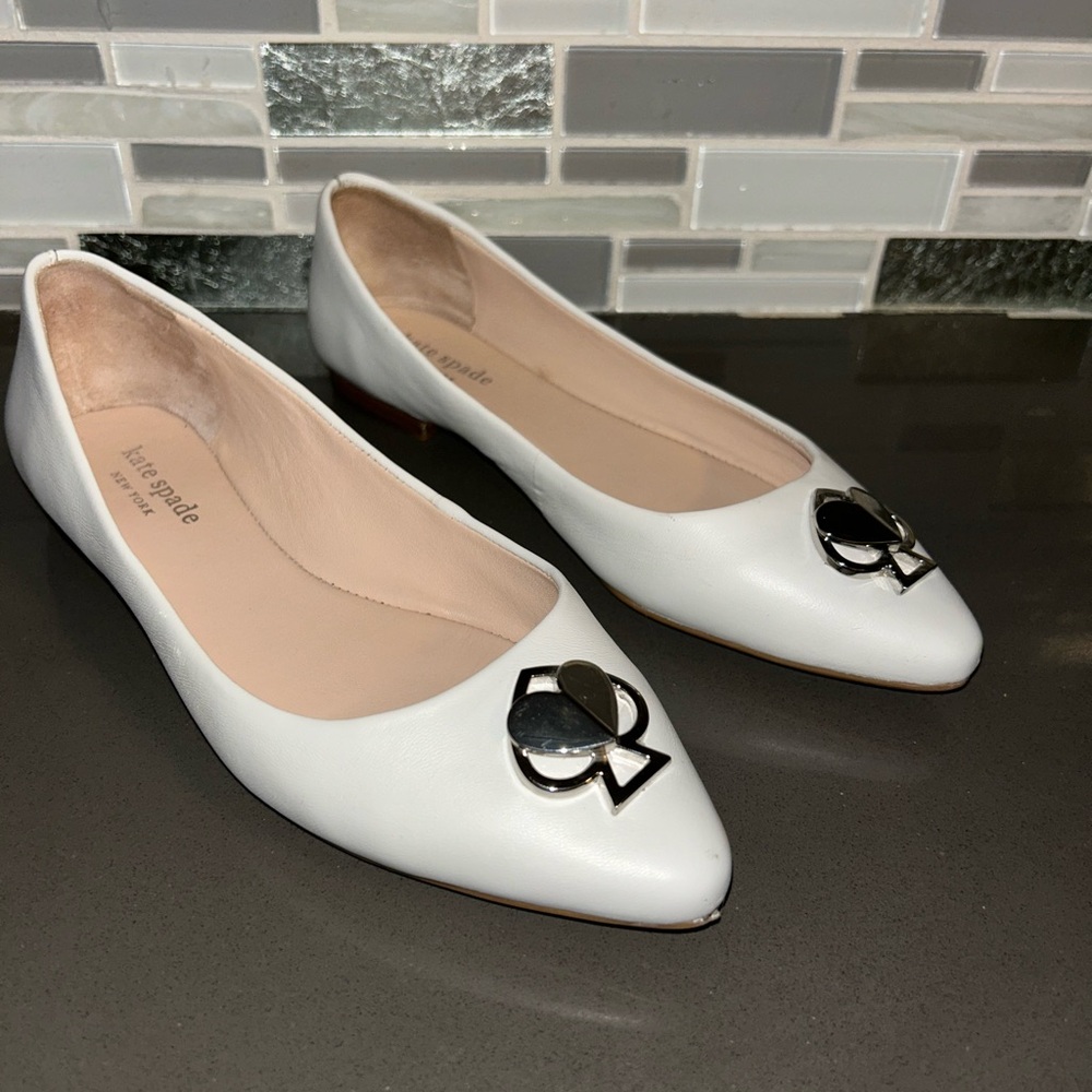 KATE SPADE New York LENORA Point Toe Flat Shoe